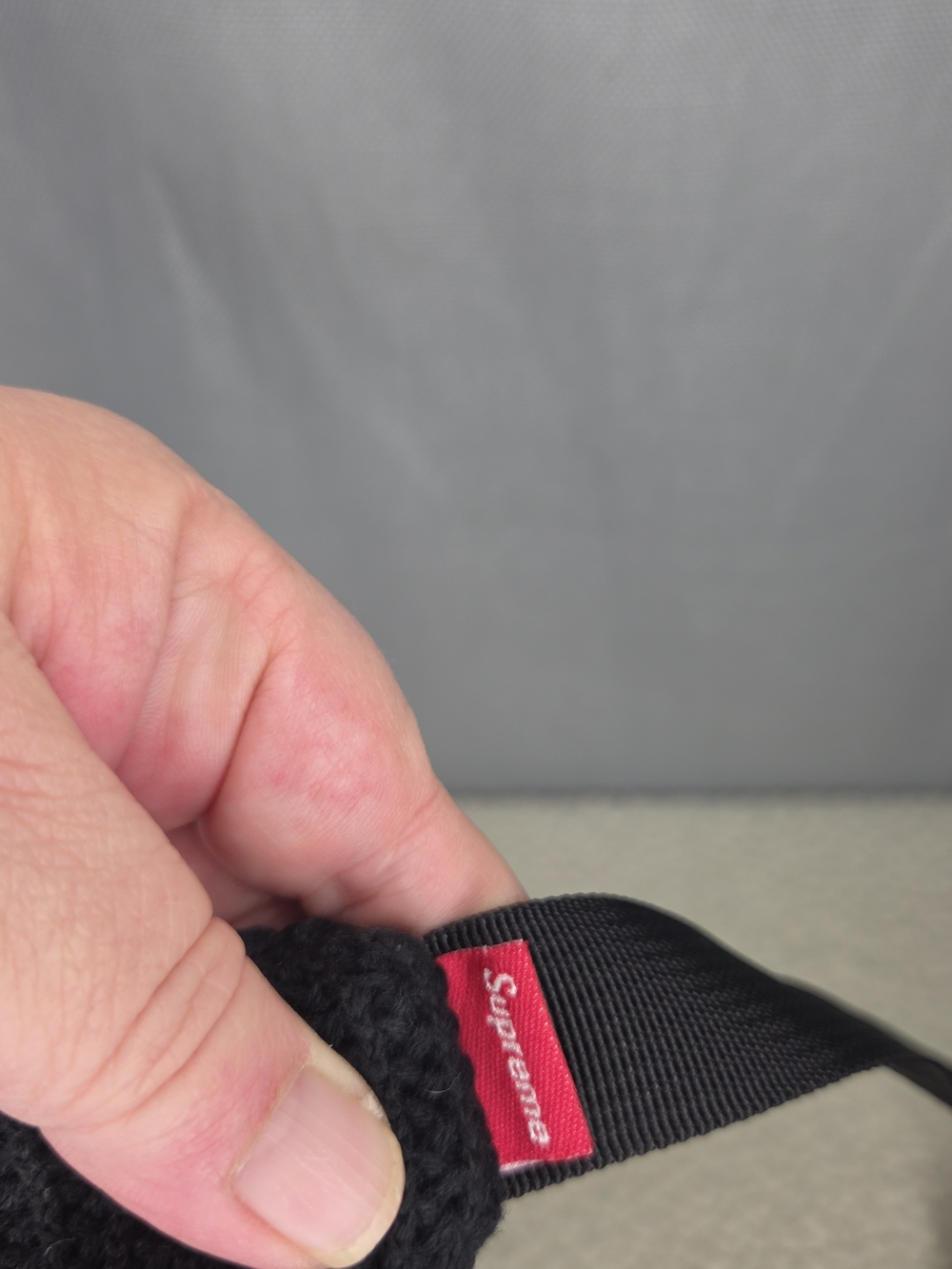 Supreme Black Knit Waist Bag - Supreme Logo OS - Picture 4 of 9